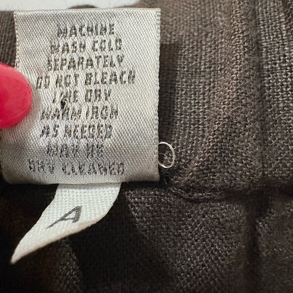 Lino by Chico's Chocolate Brown Linen Pull On Cropped Relaxed Fit Elastic Waist - Picture 5 of 11